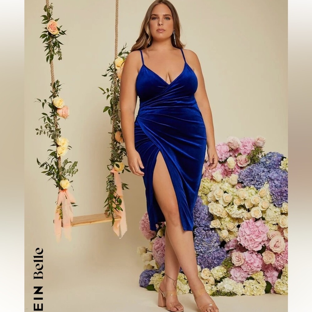 SHEIN Belle Plus Plunging Neck Wrap Hem Velvet Cami Dress